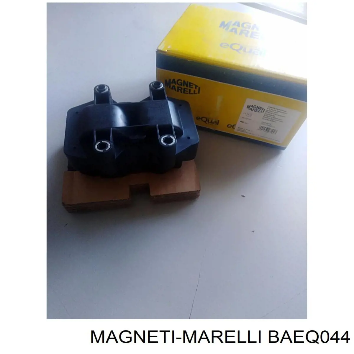 Bobina de encendido BAEQ044 Magneti Marelli