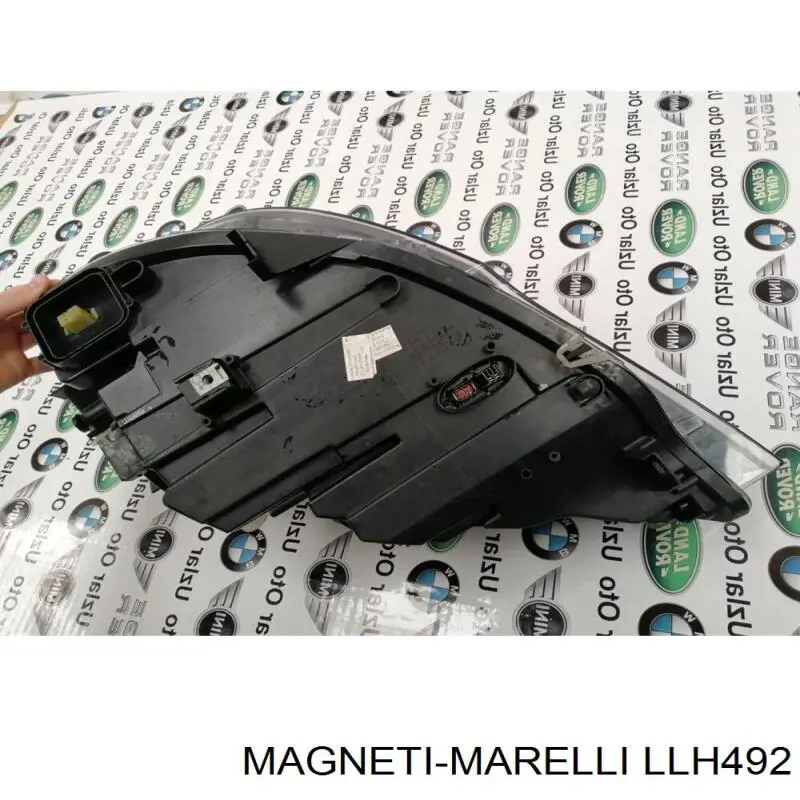 Задняя левая внешняя фара Magneti Marelli LLH492 цена, от 159.56 USD