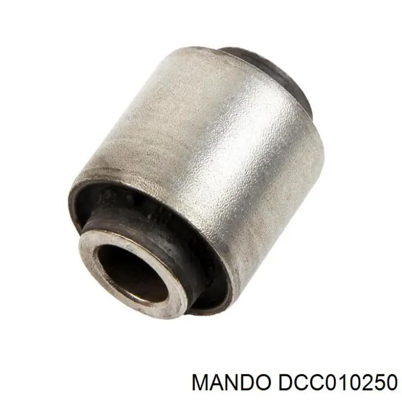 Сайлентблок заднего продольного рычага задний DCC010250 Mando