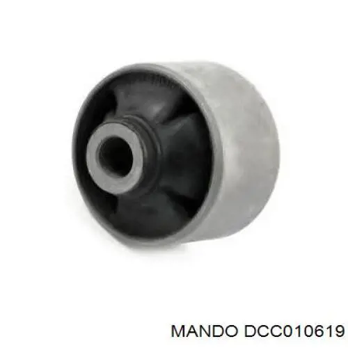 Сайлентблок переднего нижнего рычага DCC010619 Mando