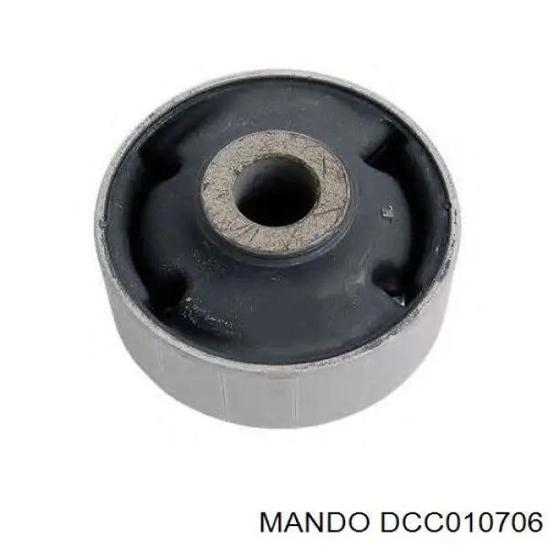 Сайлентблок переднего нижнего рычага DCC010706 Mando