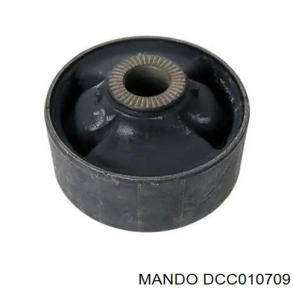 Сайлентблок переднего нижнего рычага DCC010709 Mando