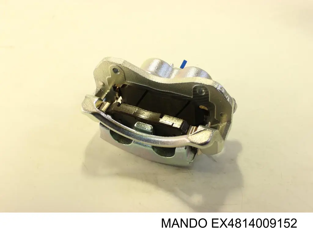 EX4814009152 Mando суппорт тормозной передний правый