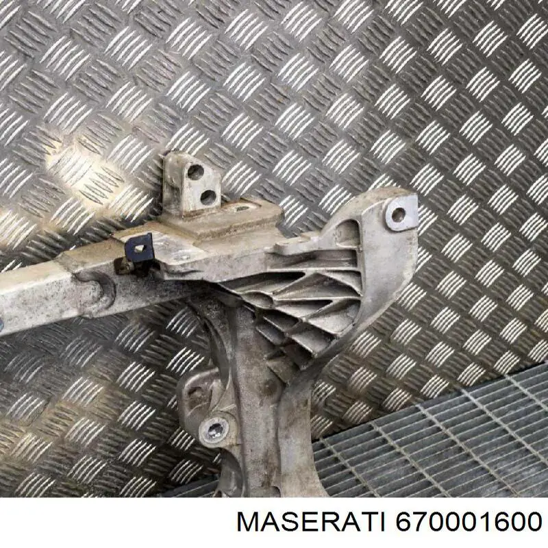 670001600 Maserati Подрамник передней подвески