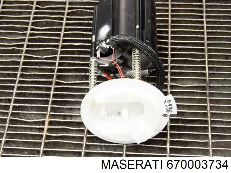 670003734 Maserati 