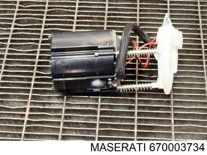 Купить 670003734 Maserati 