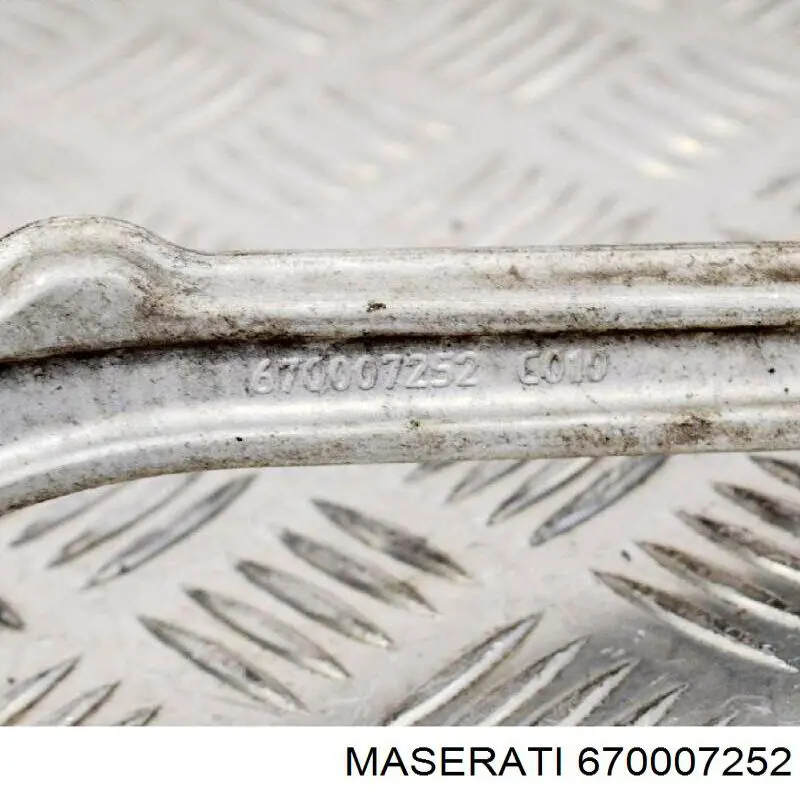 Рычаг (тяга) задней подвески продольный верхний левый Maserati 670007252 цена, от 44.44 USD