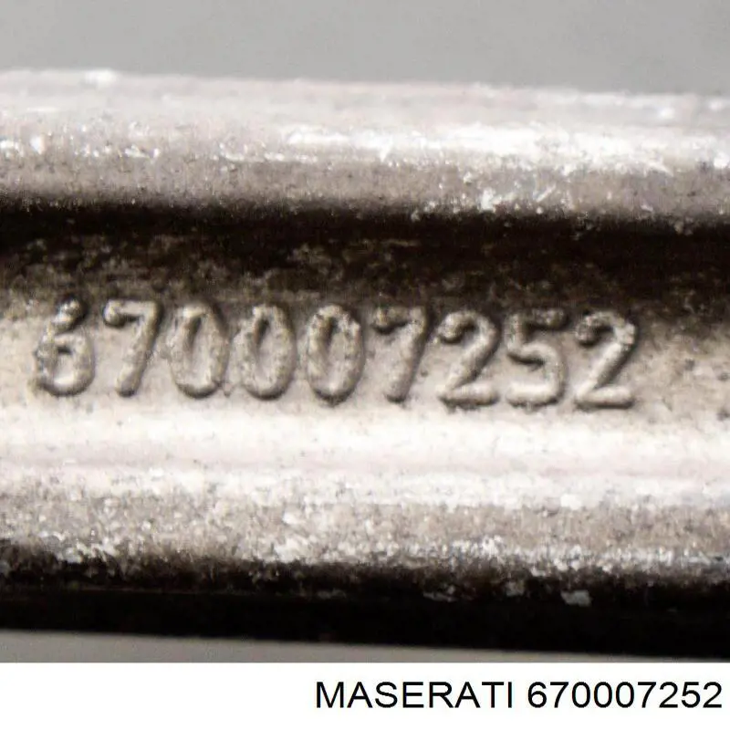 670007252 Maserati Рычаг (тяга) задней подвески продольный верхний левый
