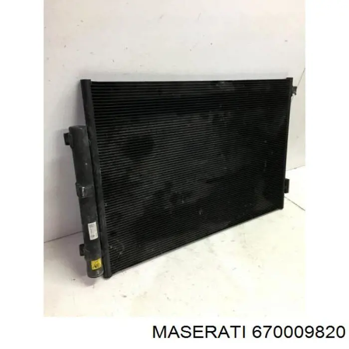  670009820 Maserati