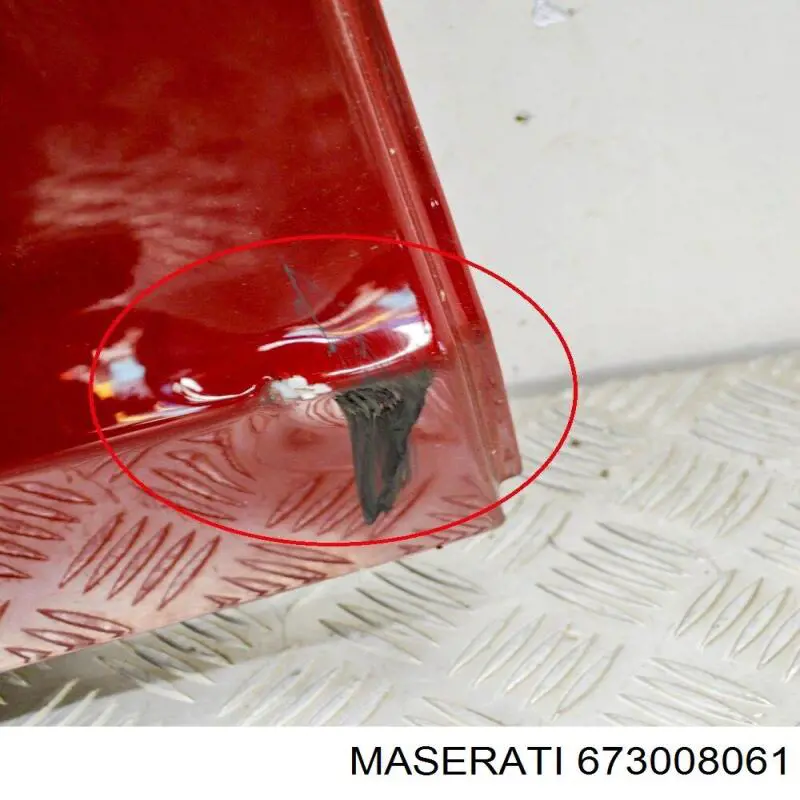 Дверь задняя правая 673008061 Maserati