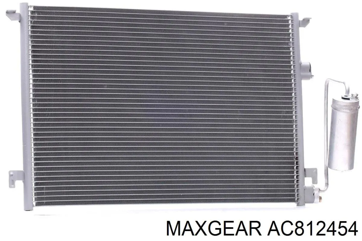 Радиатор кондиционера AC812454 Maxgear