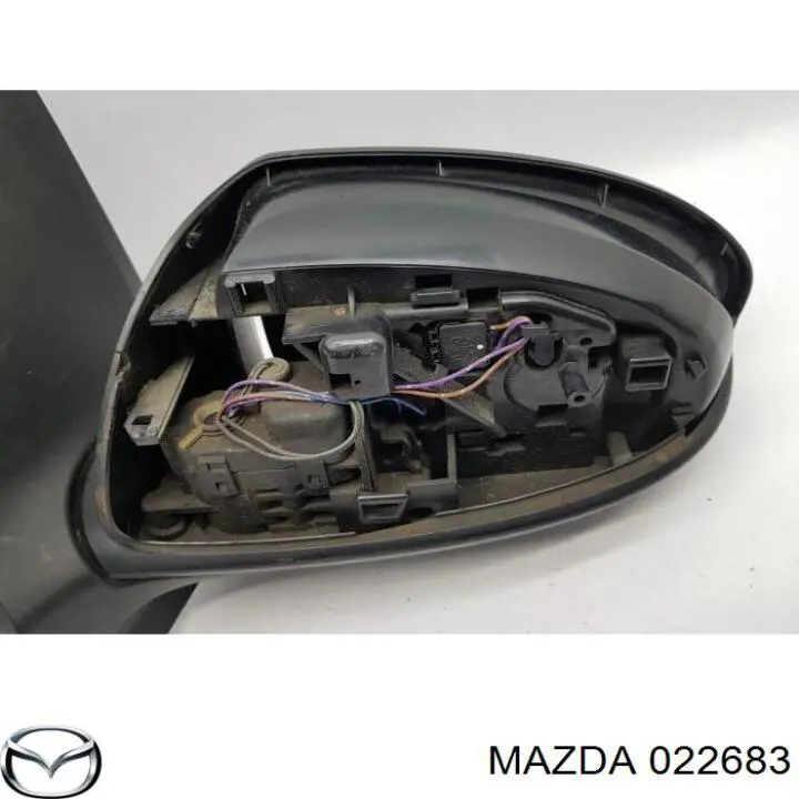 Зеркало левое Mazda BBP36918ZE
