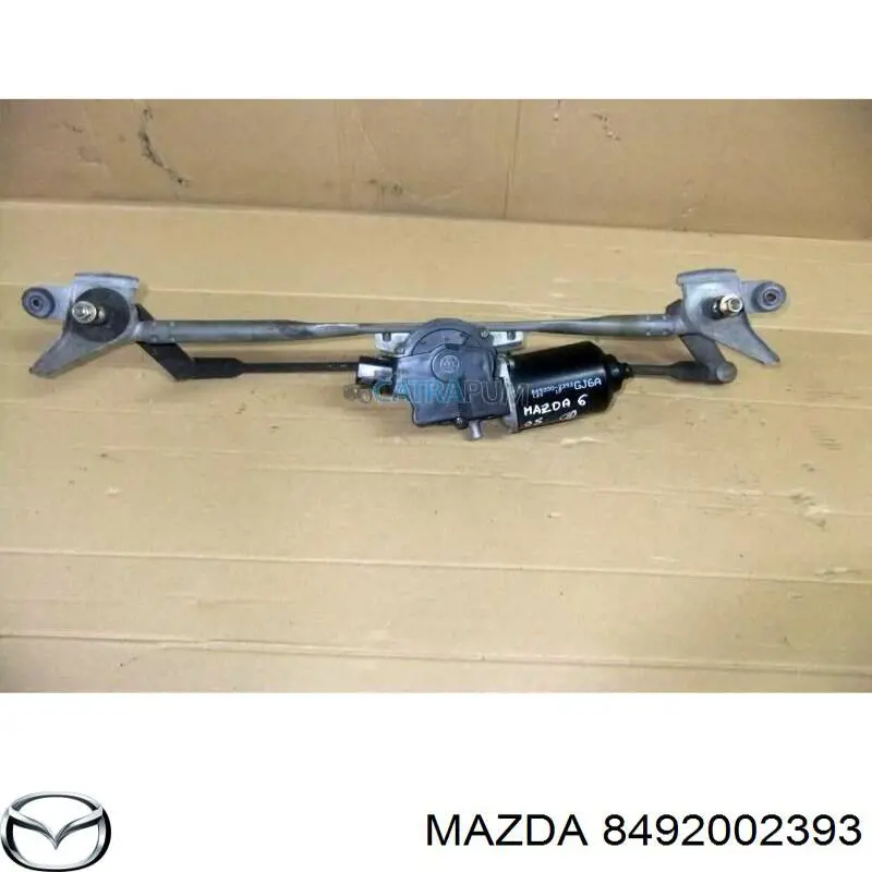 Мотор стеклоочистителя лобового стекла на Mazda 6 GG