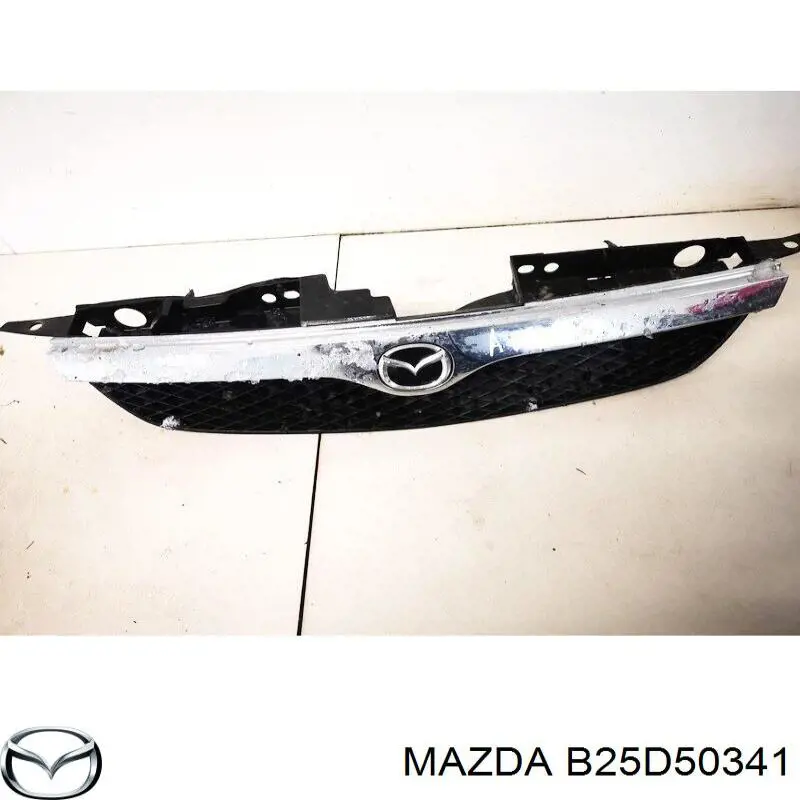 Купить B25D50341 Mazda Правый кронштейн крепления бампера заднего