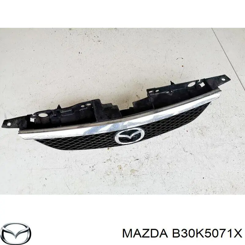 Решетка радиатора B30K5071X Mazda