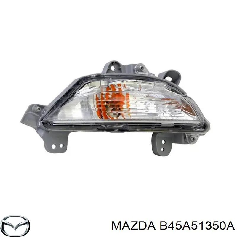 Указатель поворота правый Mazda B45A51350A