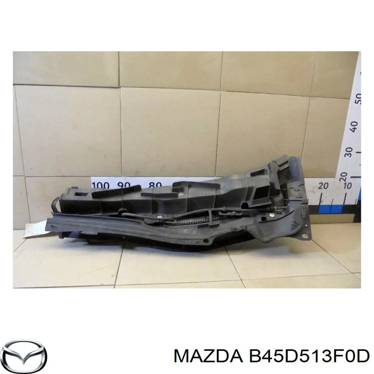 Фонарь задний правый, внутренний Mazda B45D513F0D цена, от 42.82 USD