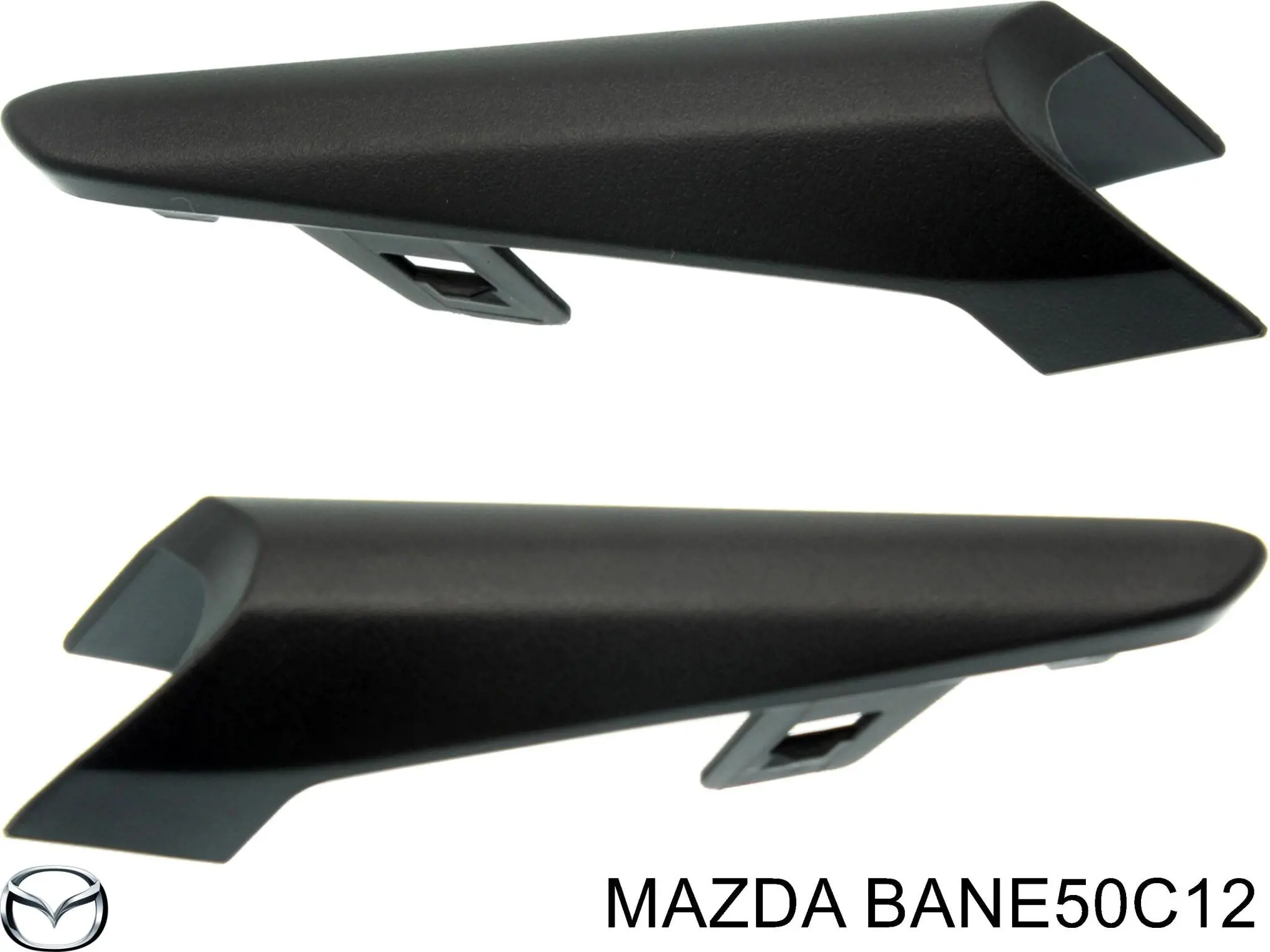 Молдинг бампера переднего правый на Mazda 3 BM, BN