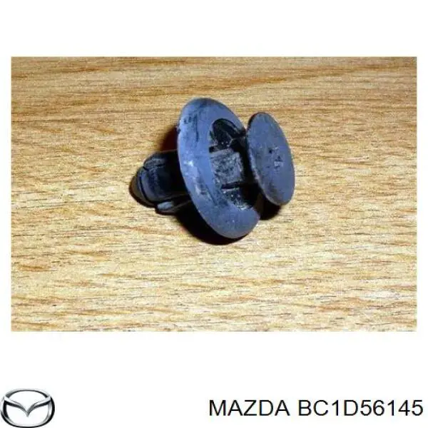 Клипса крепления брызговика BC1D56145 Mazda