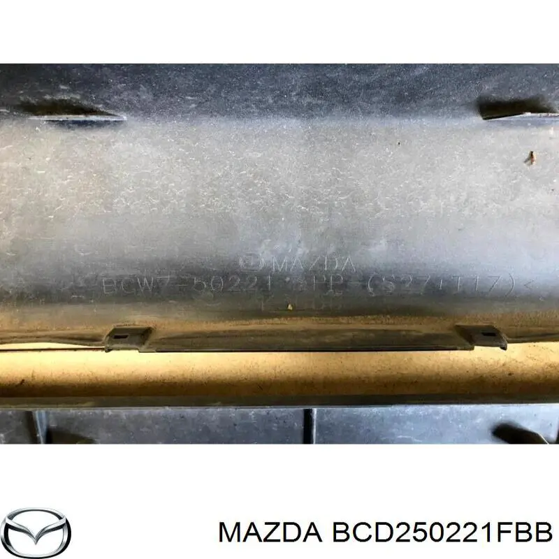 Купить BCD250221FBB Mazda Задний бампер
