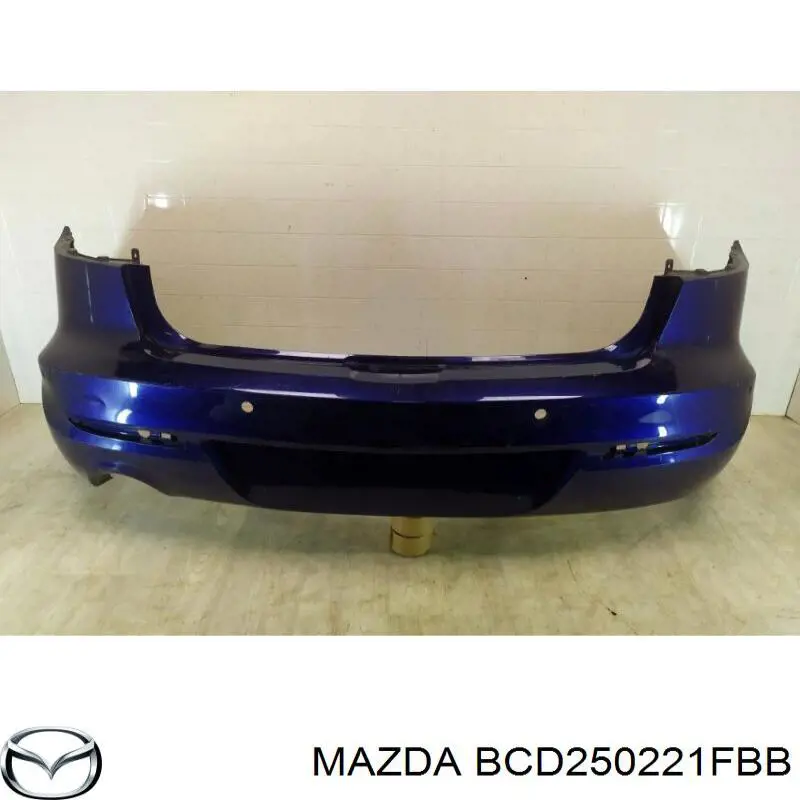 Задний бампер BCD250221FBB Mazda