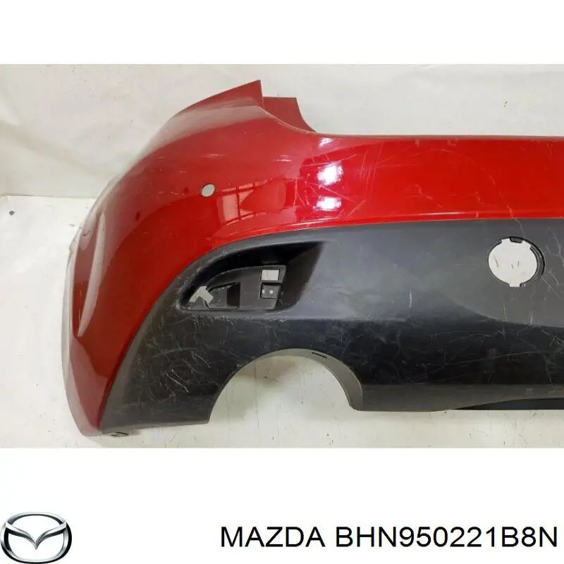 Задний бампер BHN950221B8N Mazda