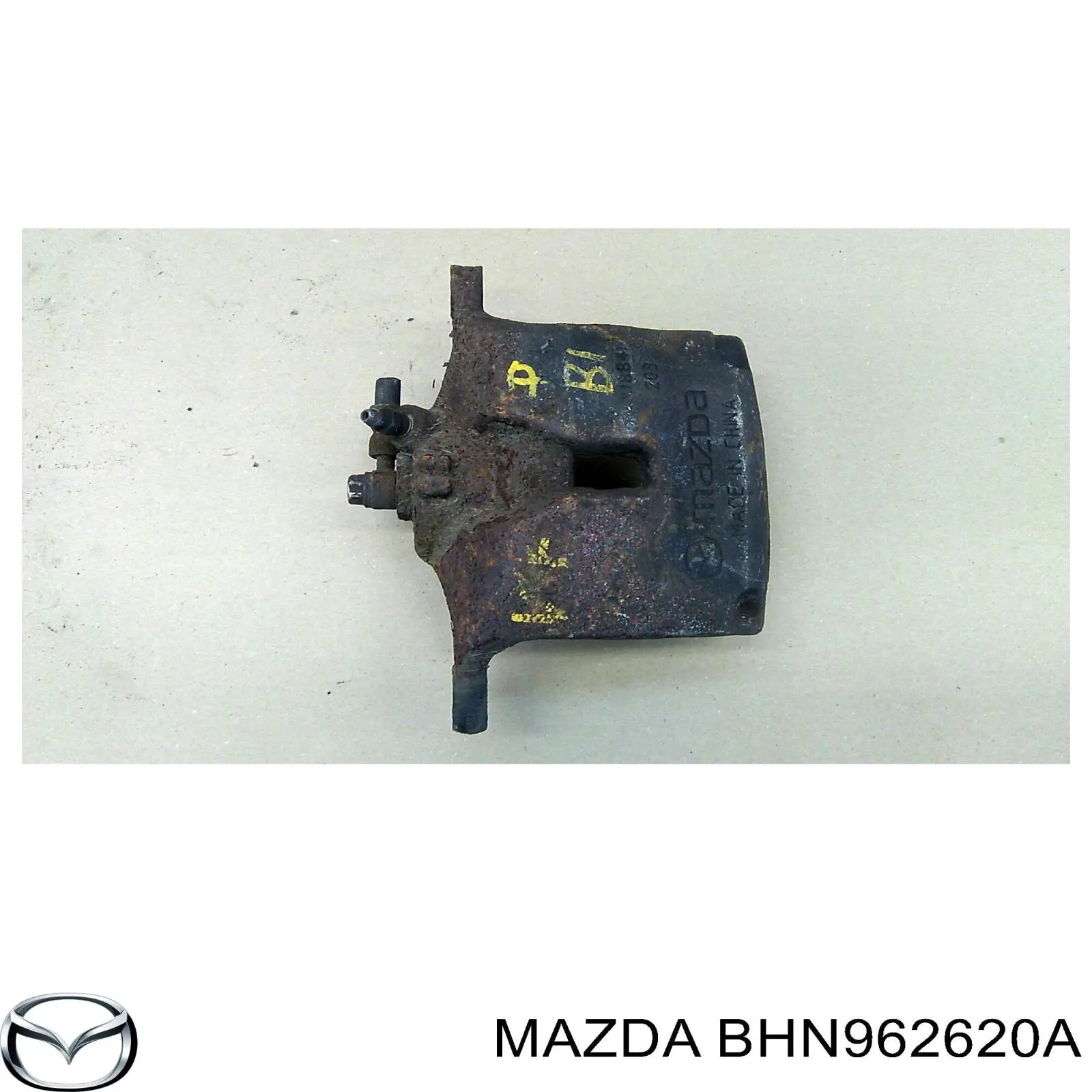 BHN962620A Mazda amortecedor de tampa de porta-malas (de 3ª/5ª porta traseira)