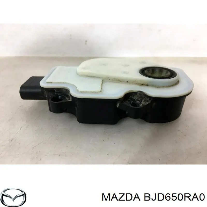  Mazda BJD650RA0 цена, от 87.41 USD