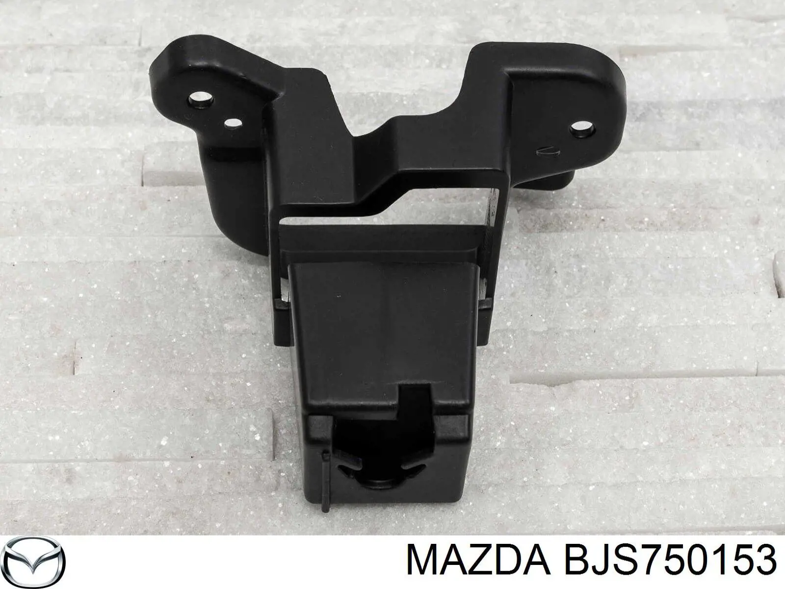 Кронштейн решетки радиатора BJS750153 Mazda