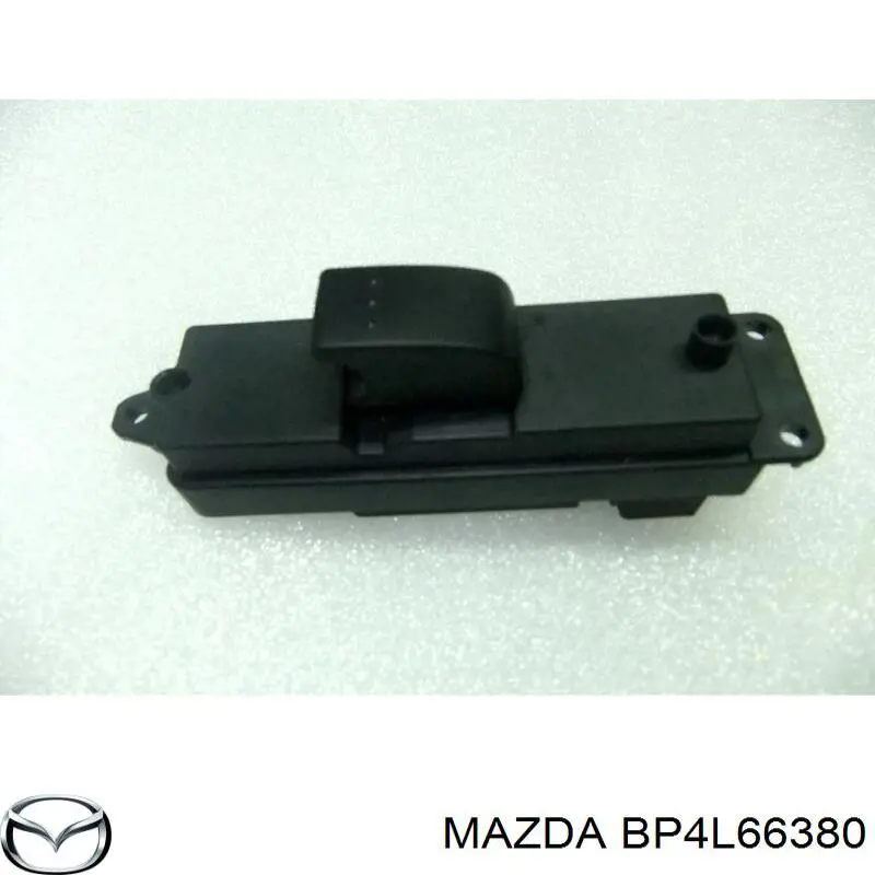 Кнопочный блок управления стеклоподъемником задний левый на Mazda 3 BK14