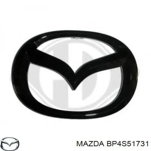 Эмблема решетки радиатора на Mazda 3 BK12