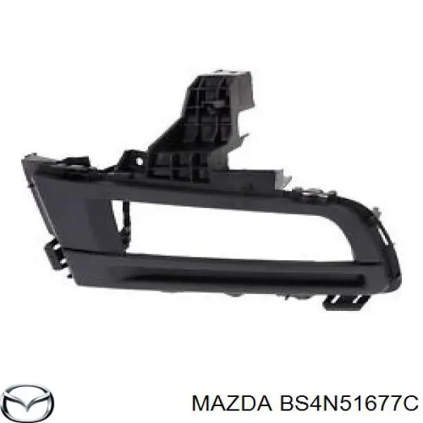 Ободок (окантовка) фары противотуманной правой на Mazda 3 BK12