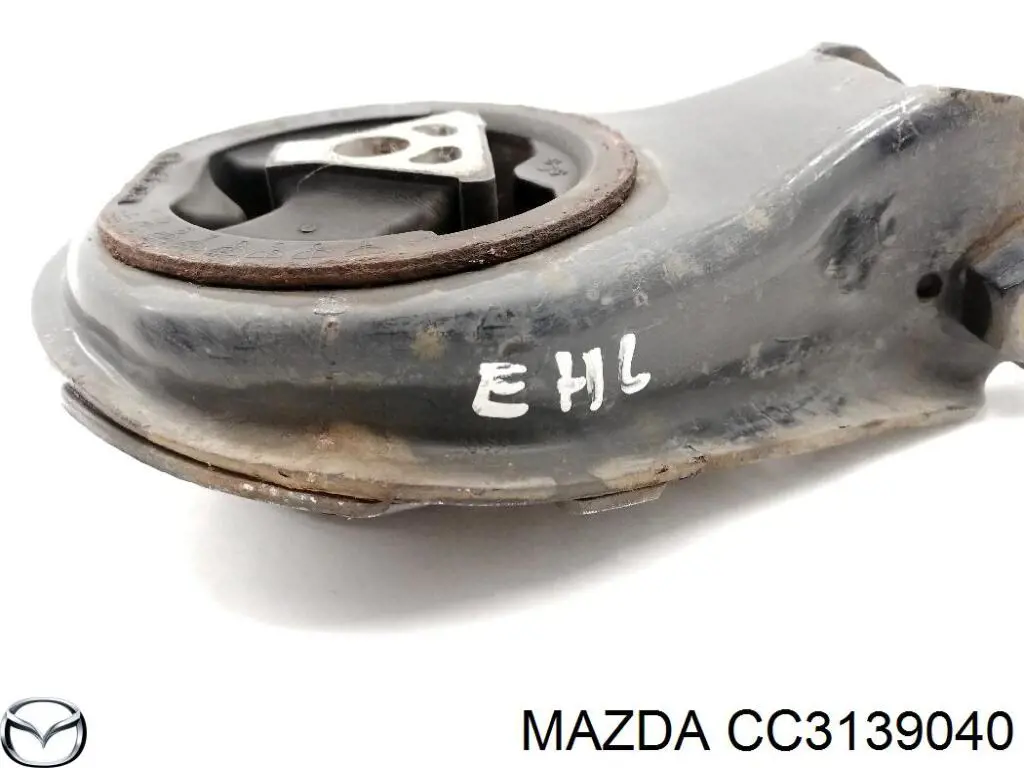 CC3139040 Mazda coxim (suporte traseiro de motor)