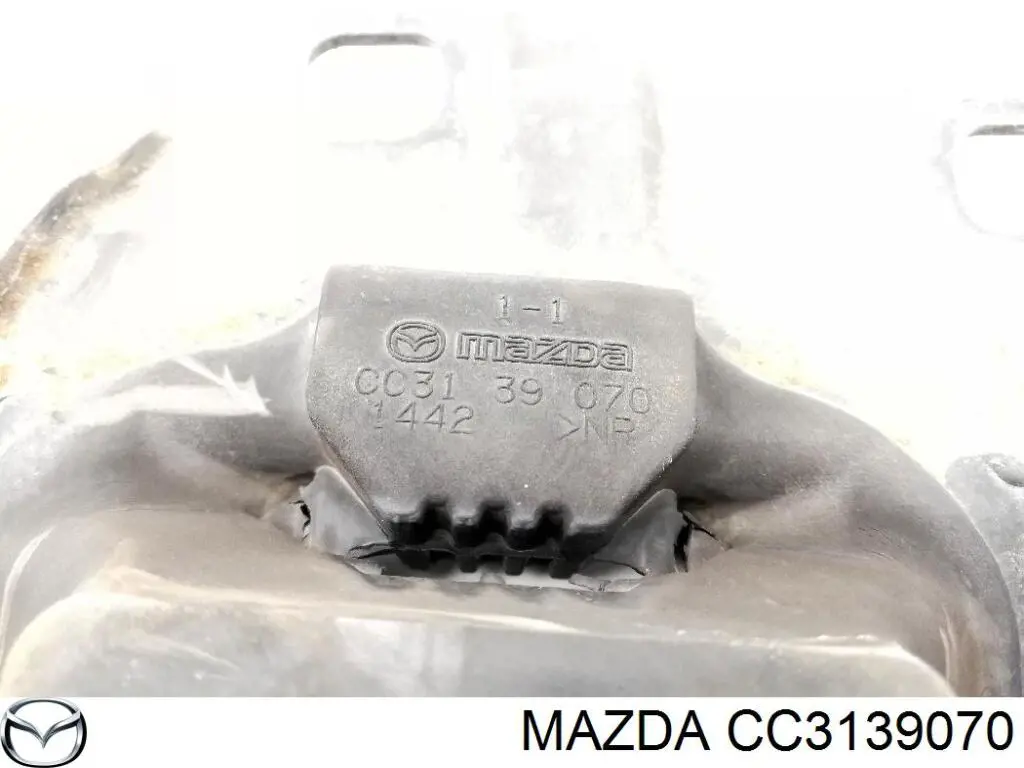 Левая подушка двигателя CC3139070 Mazda