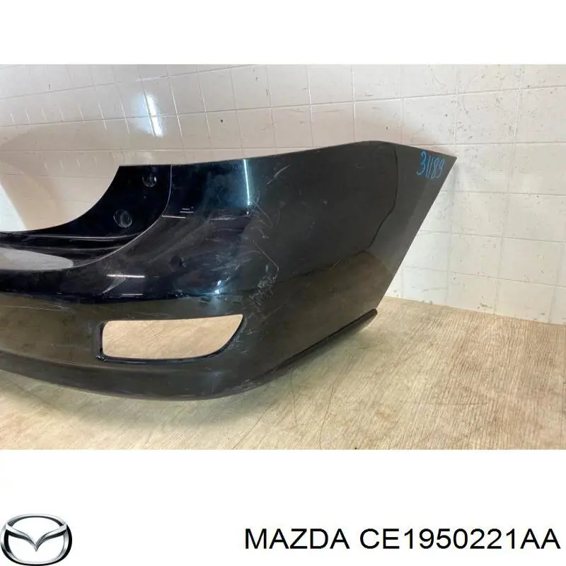 Parachoques trasero CE1950221AA Mazda