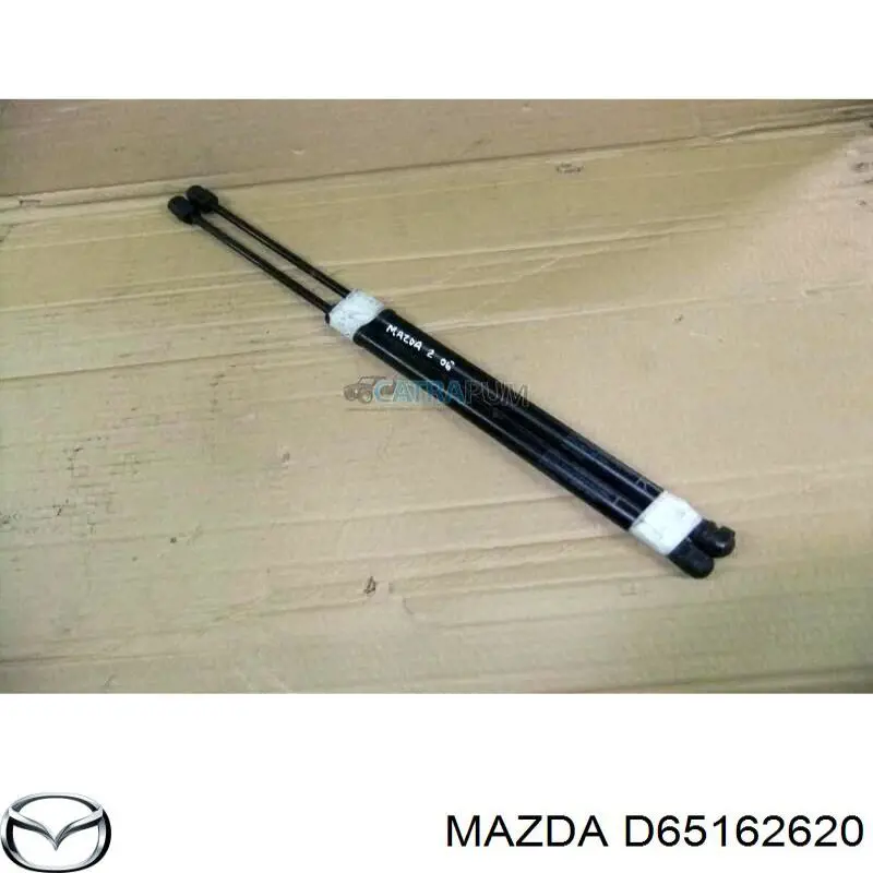 Амортизатор крышки багажника (двери 3/5-й задней) на Mazda 2 DE