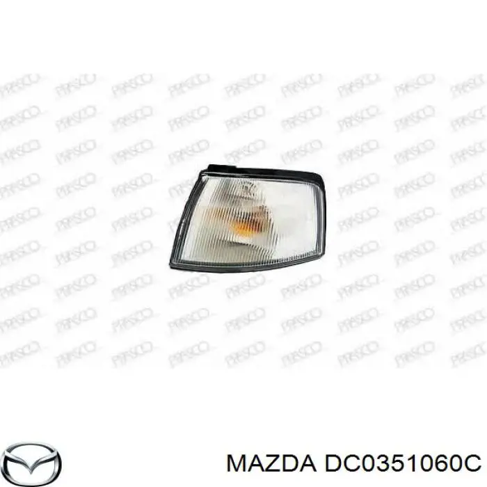 Указатель поворота правый на Mazda Demio DW