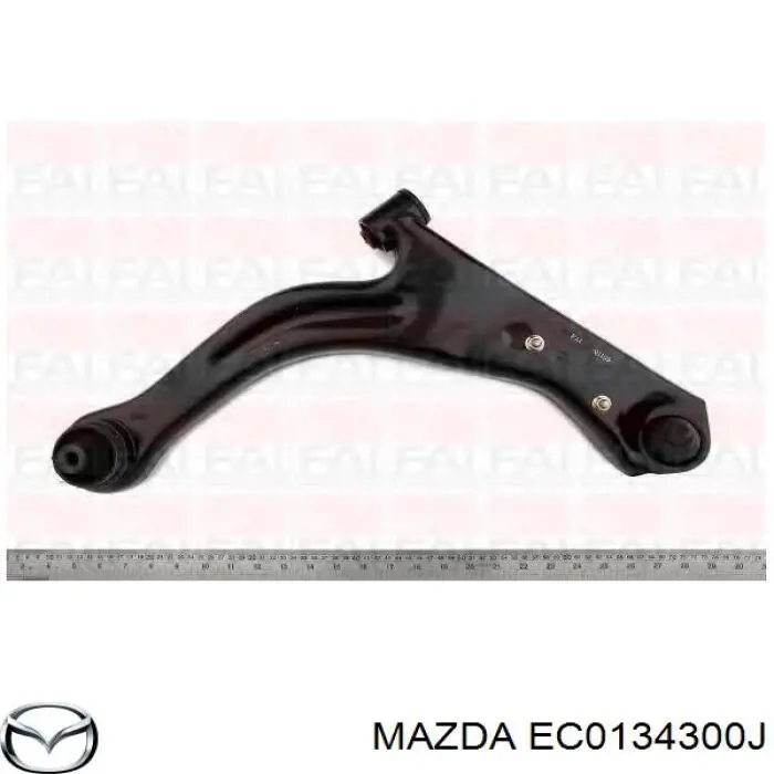 Рычаг передней подвески нижний правый EC0134300J Mazda