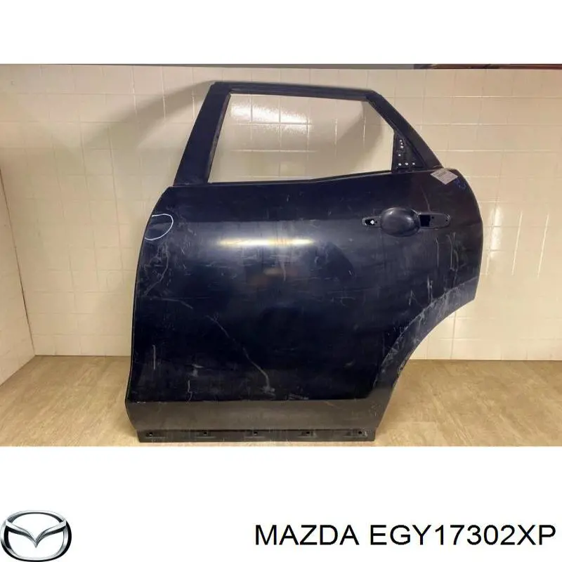 EGY17302XP Mazda porta traseira esquerda