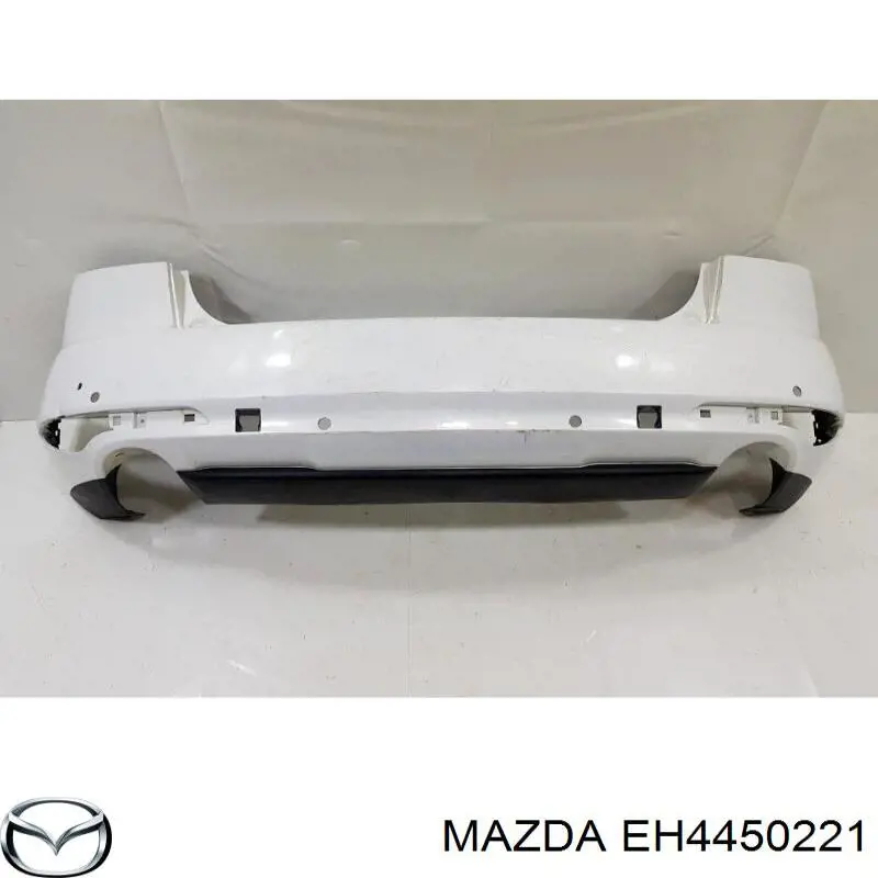 EH4450221 Mazda Задний бампер