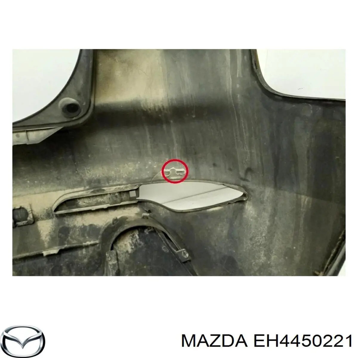 Купить EH4450221 Mazda Задний бампер