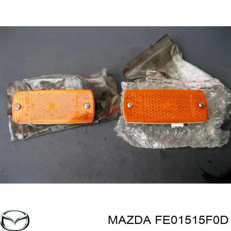 Купить FE01515F0D Mazda Поворотник левый