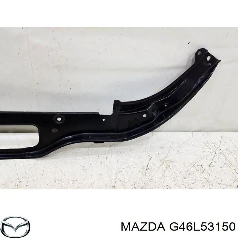 G46L53150 Mazda Накладка передней панели (суппорта радиатора) верхняя