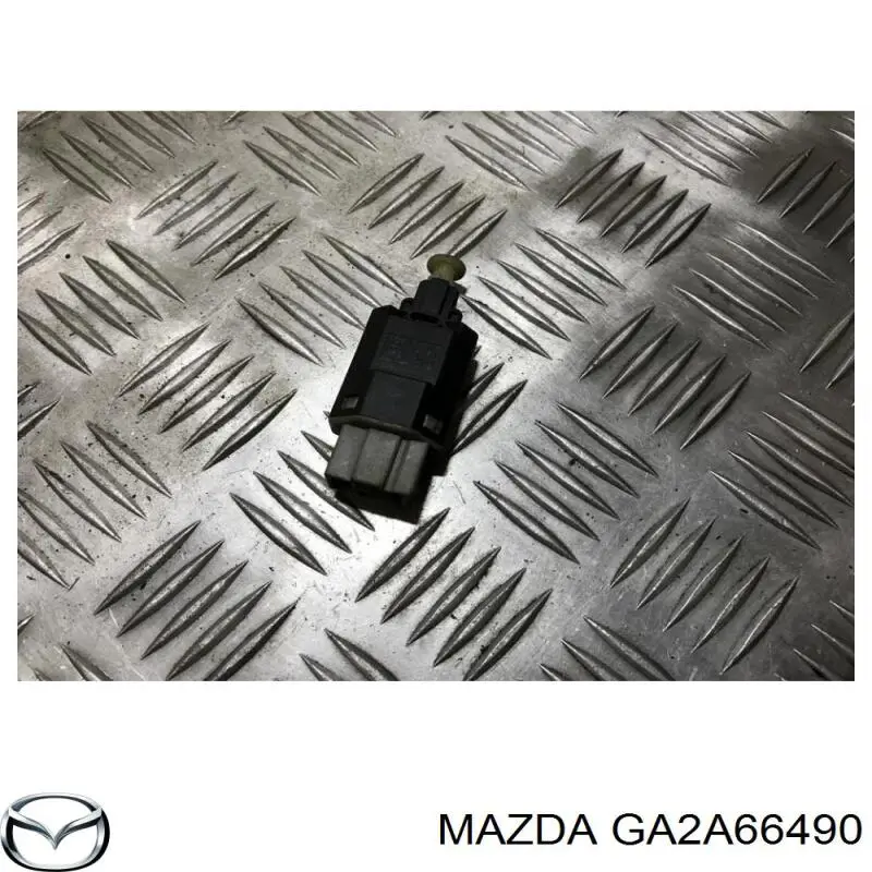 Лягушка Mazda GA2A66490 цена, от 6.76 USD