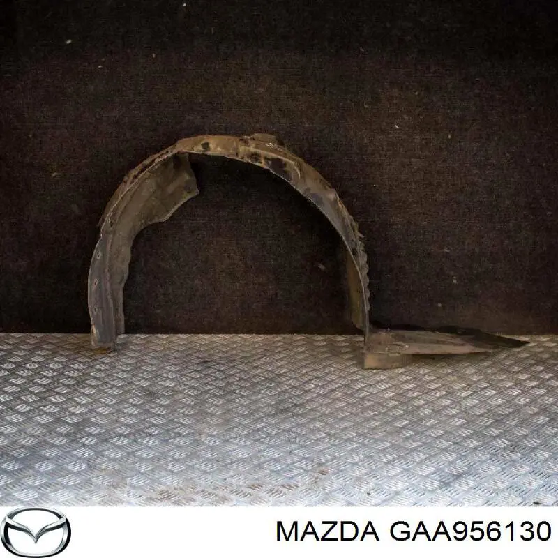 Подкрылок передний правый GAA956130 Mazda