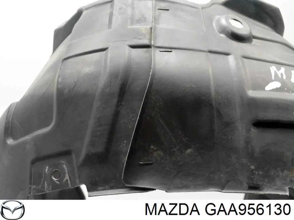 Купить GAA956130 Mazda Подкрылок передний правый