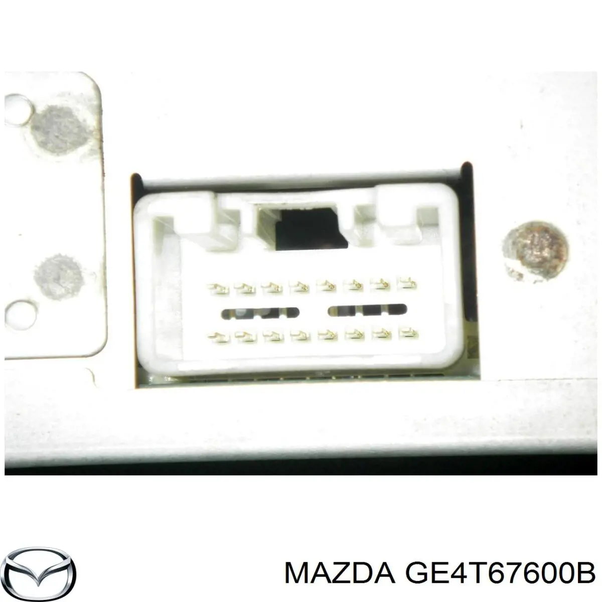 Переключатель подрулевой правый GE4T67600B Mazda