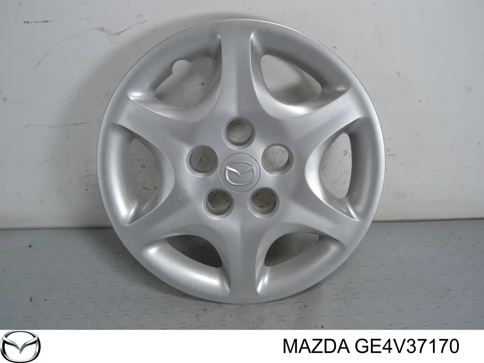 Колпак колесного диска Mazda Xedos 9 седан (TA) (1993 - 2000) цена, от 58.37 USD