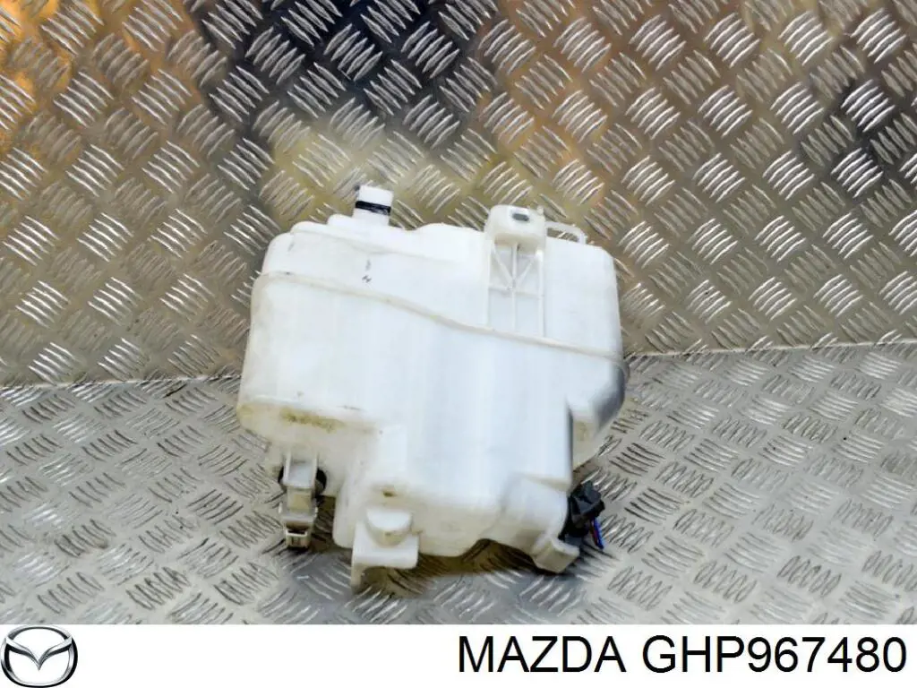 Купить GHP967480 Mazda Бачок омывайки