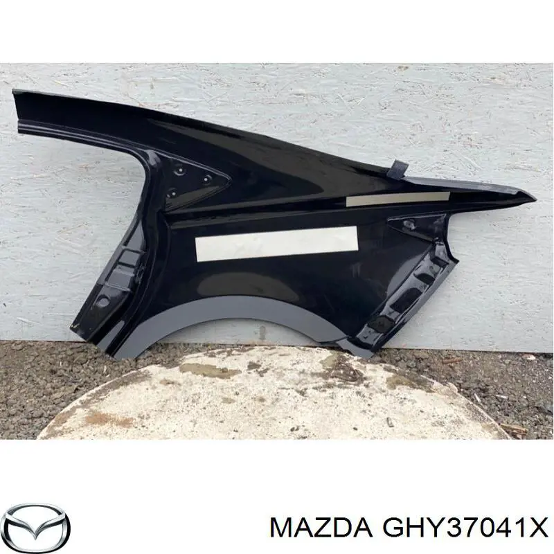 GHY37041X Mazda pára-lama traseiro direito